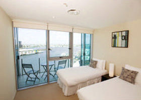Docklands Apartments Grand Mercure - Tourism Adelaide